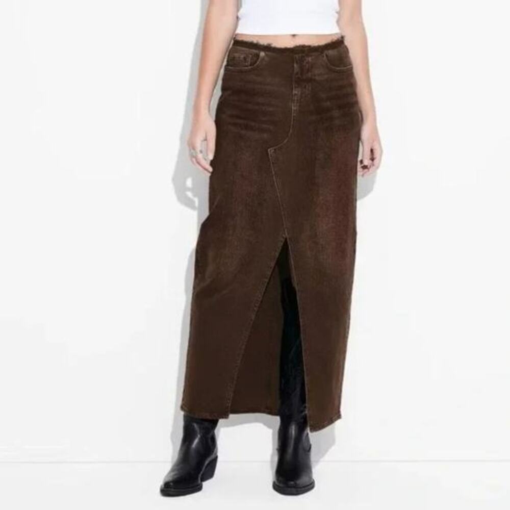 Wild Fable Women's Low Rise Denim Midi Skirt Brown‎ Size 2